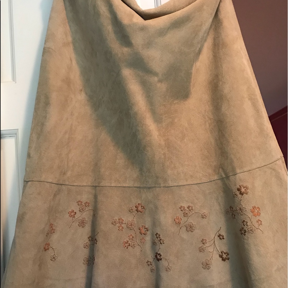 Suede skirt Tan